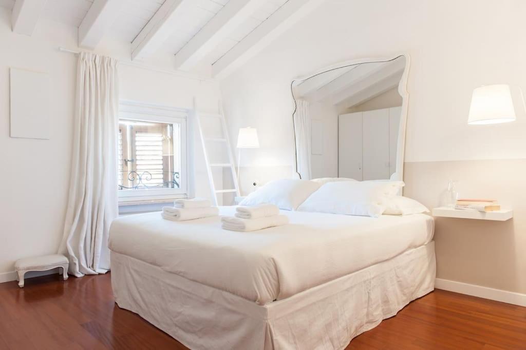 Di Tutto Punto In Centro A Verona Ngoại thất bức ảnh